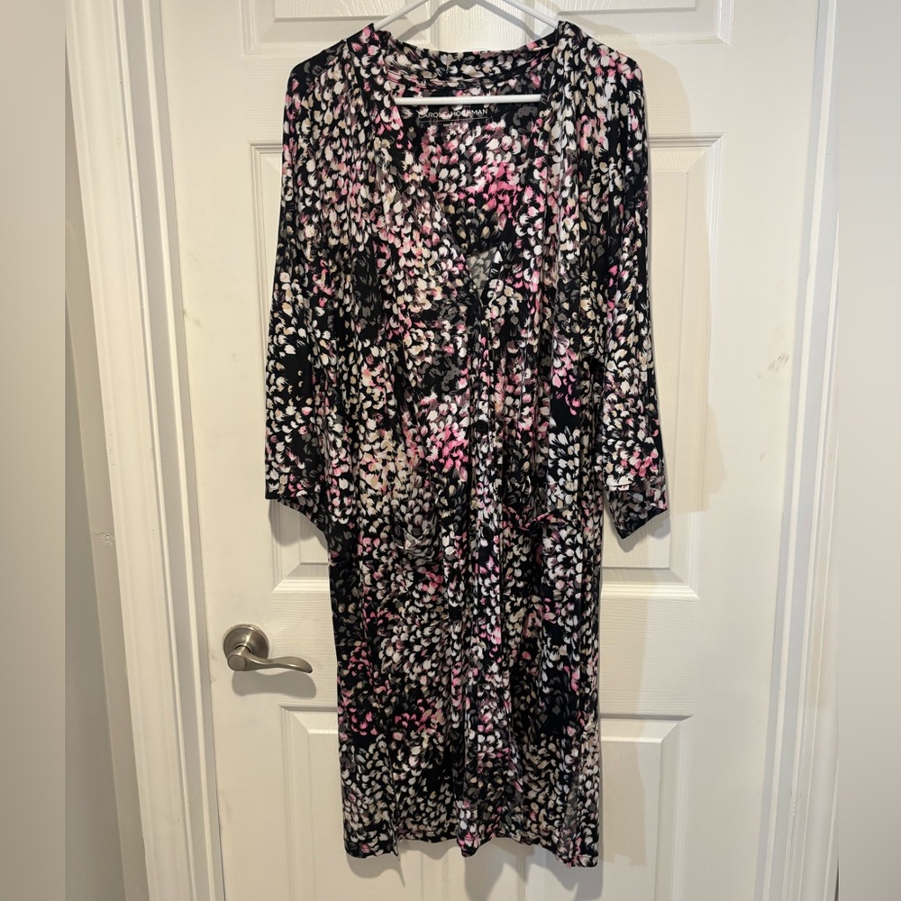CAROLE HOCHMAN Black and Pink Patterned Kimono Style Robe